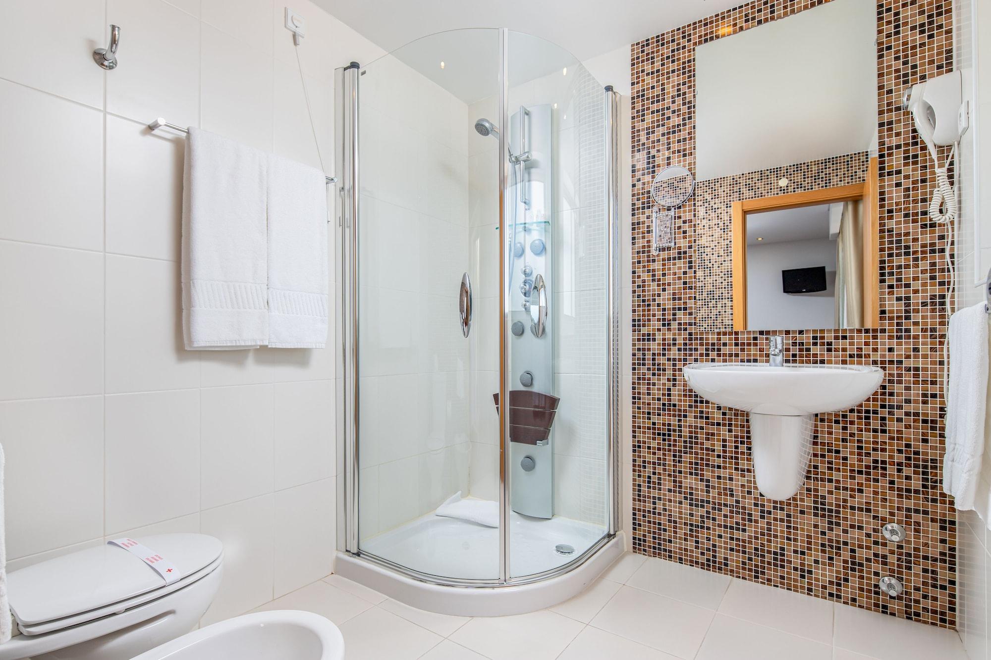 Hotel Sao Luis Leiria Ngoại thất bức ảnh